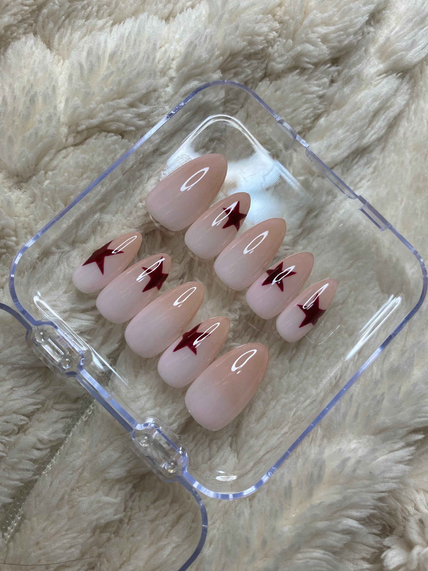 Red star